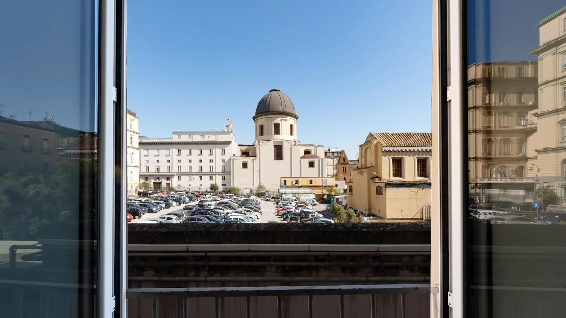 Maiella16 Guesthouse Naples 0*,  Italy