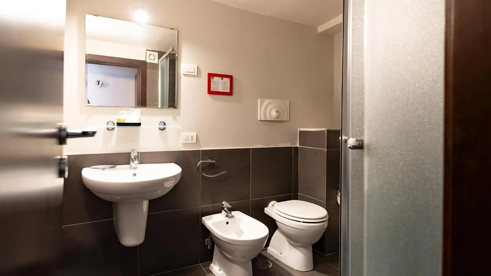 Maiella16 Guesthouse Naples