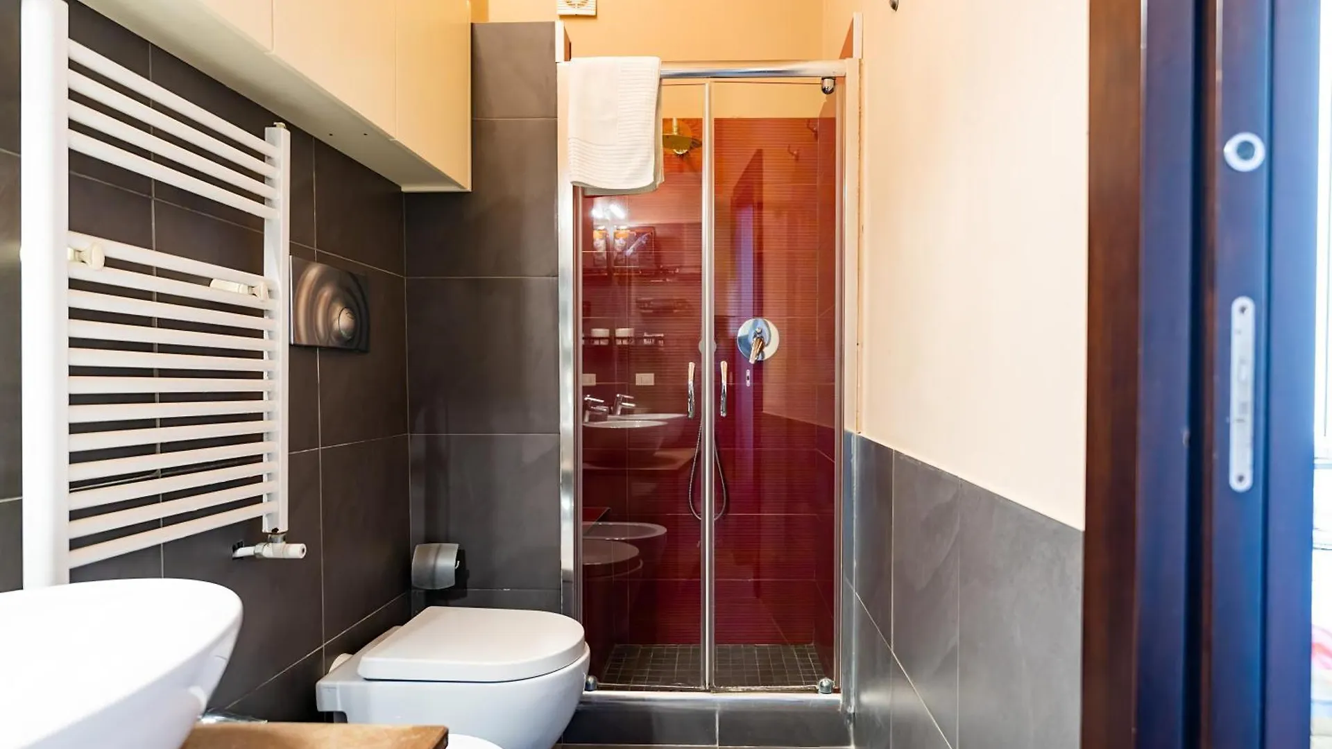 Maiella16 Guesthouse Naples Guest house